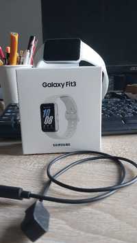 Фітнес-браслет Samsung Galaxy Fit 3