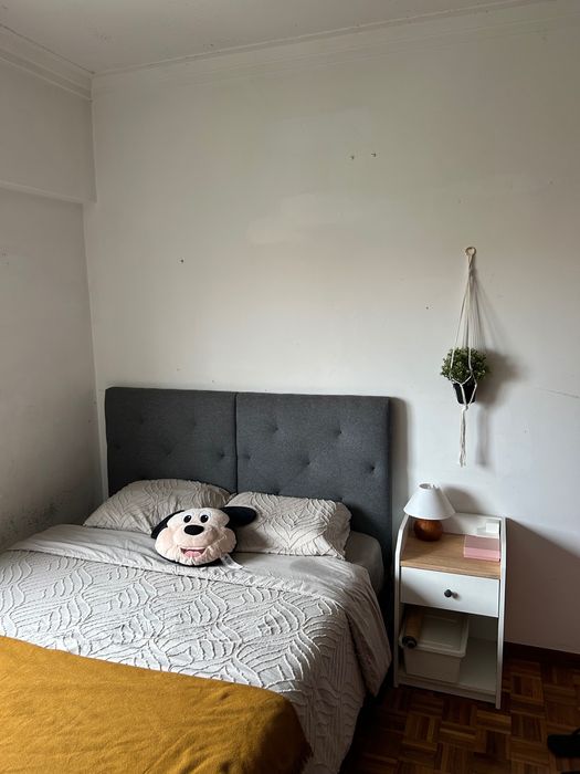 Cama com colchão Emma