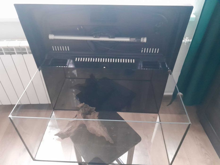 Akwarium 54l używane