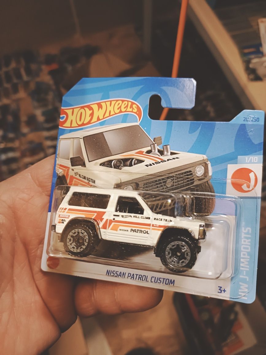 Nissan Patrol Custom Hot Wheels