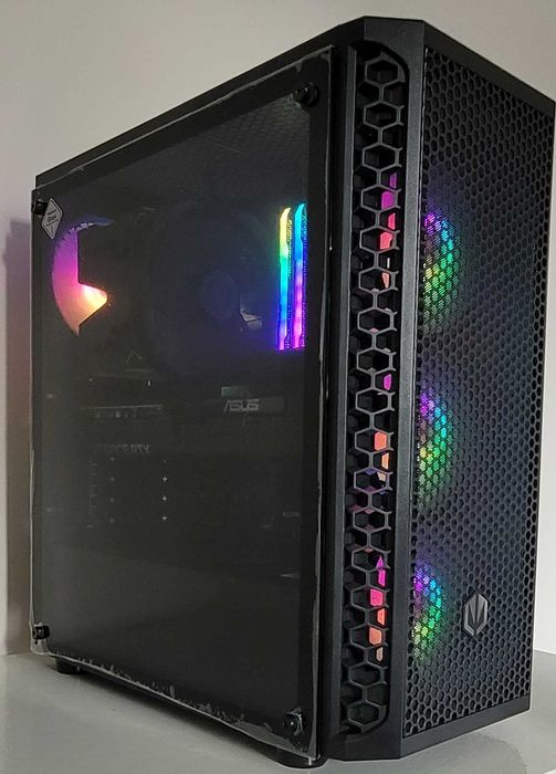 KOMPUTER, RTX5070 Asus 12GB, Ryzen 5600X, DDR4 32GB/1TB M.2,WIFI,GWAR