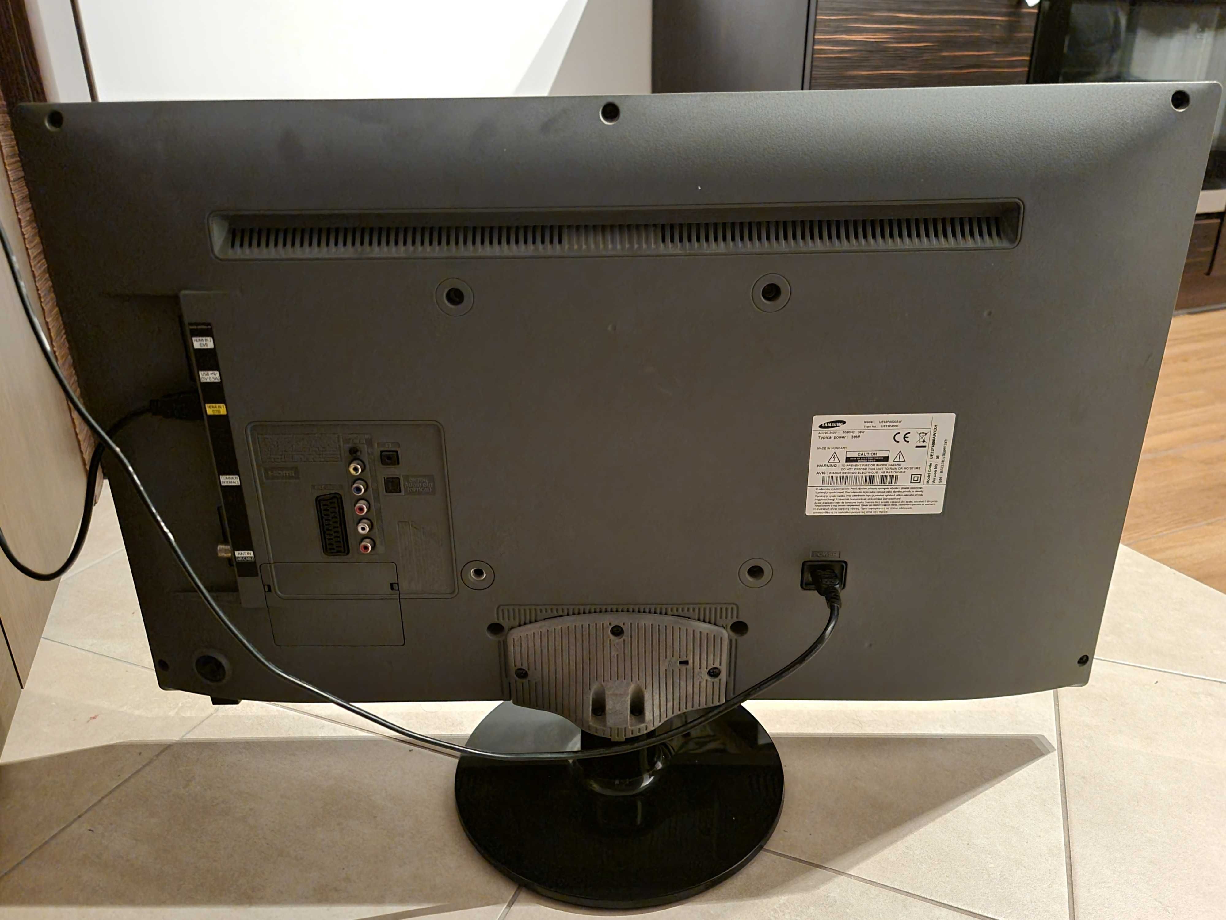 Sprzedam telewizor marki Samsung 32' wraz z dekoderem DVB-T2