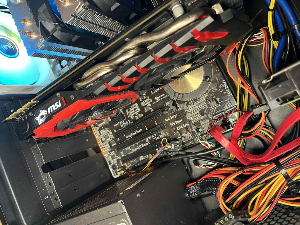 Komputer stacjonarny Intel i7 GTX 1070 16gb SSD