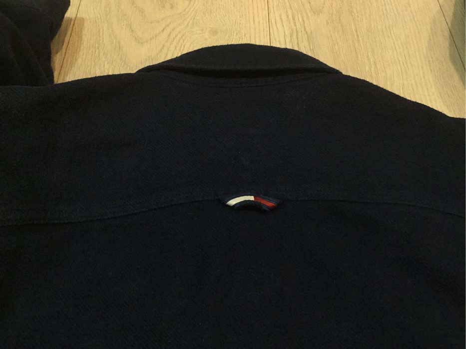 Продам щільну сорочку оверширт Tommy Hilfiger розмір M