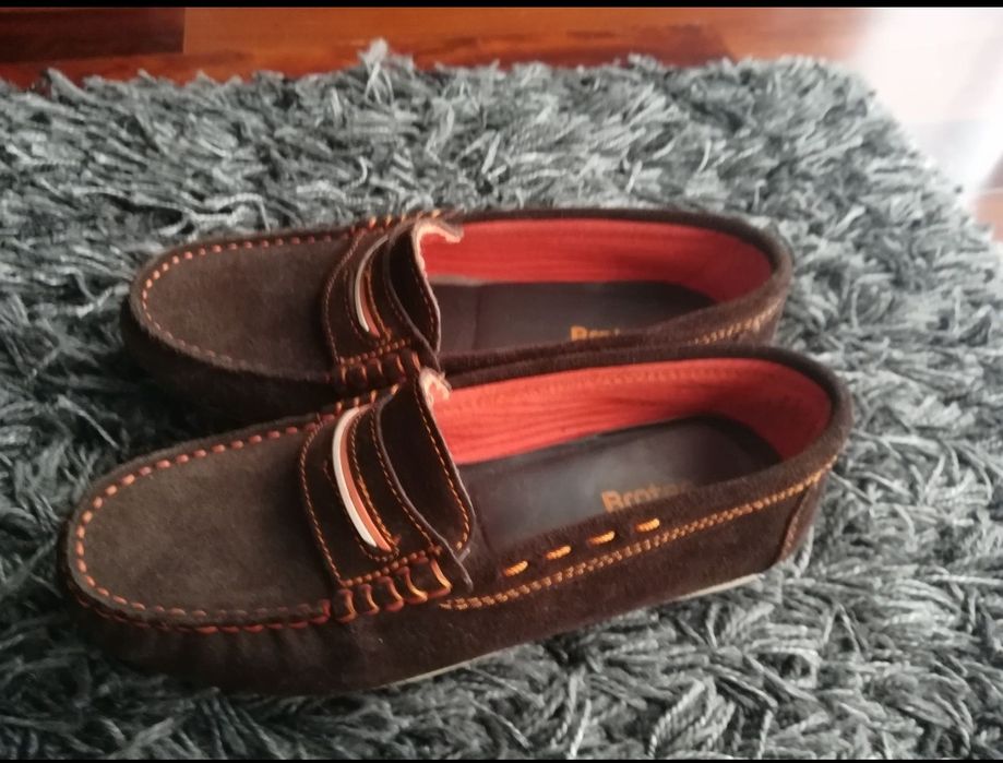 Sapatos criança em camurça