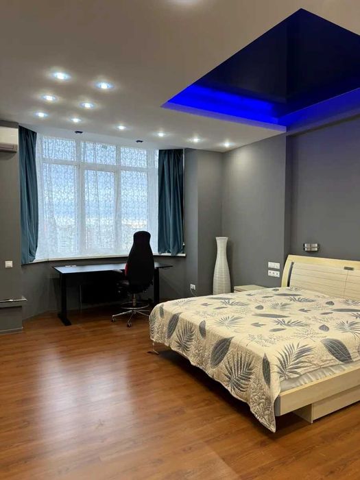 Сдаю в первые квартиру на долгий срок по улице Урловская 16/37