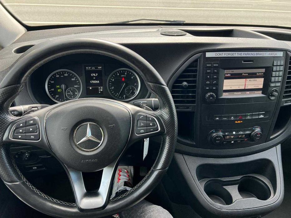 2020 Mercedes-Benz Metris в порту