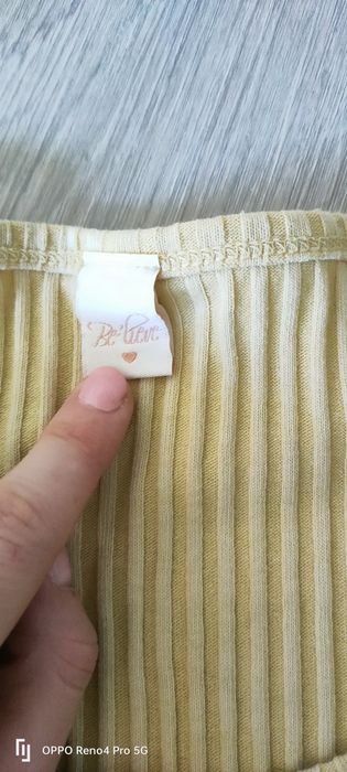 Krótka bluzeczka roz M