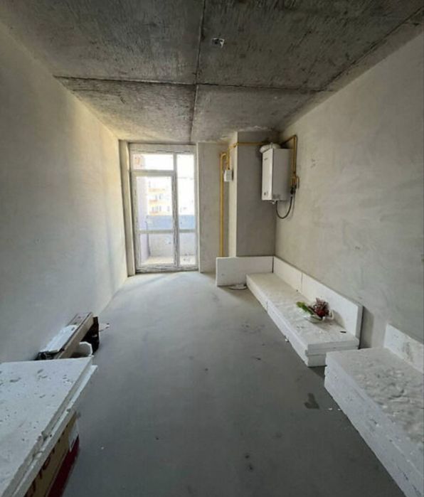 Продаж 3-кім двохярусноі квартири в зданому будинку