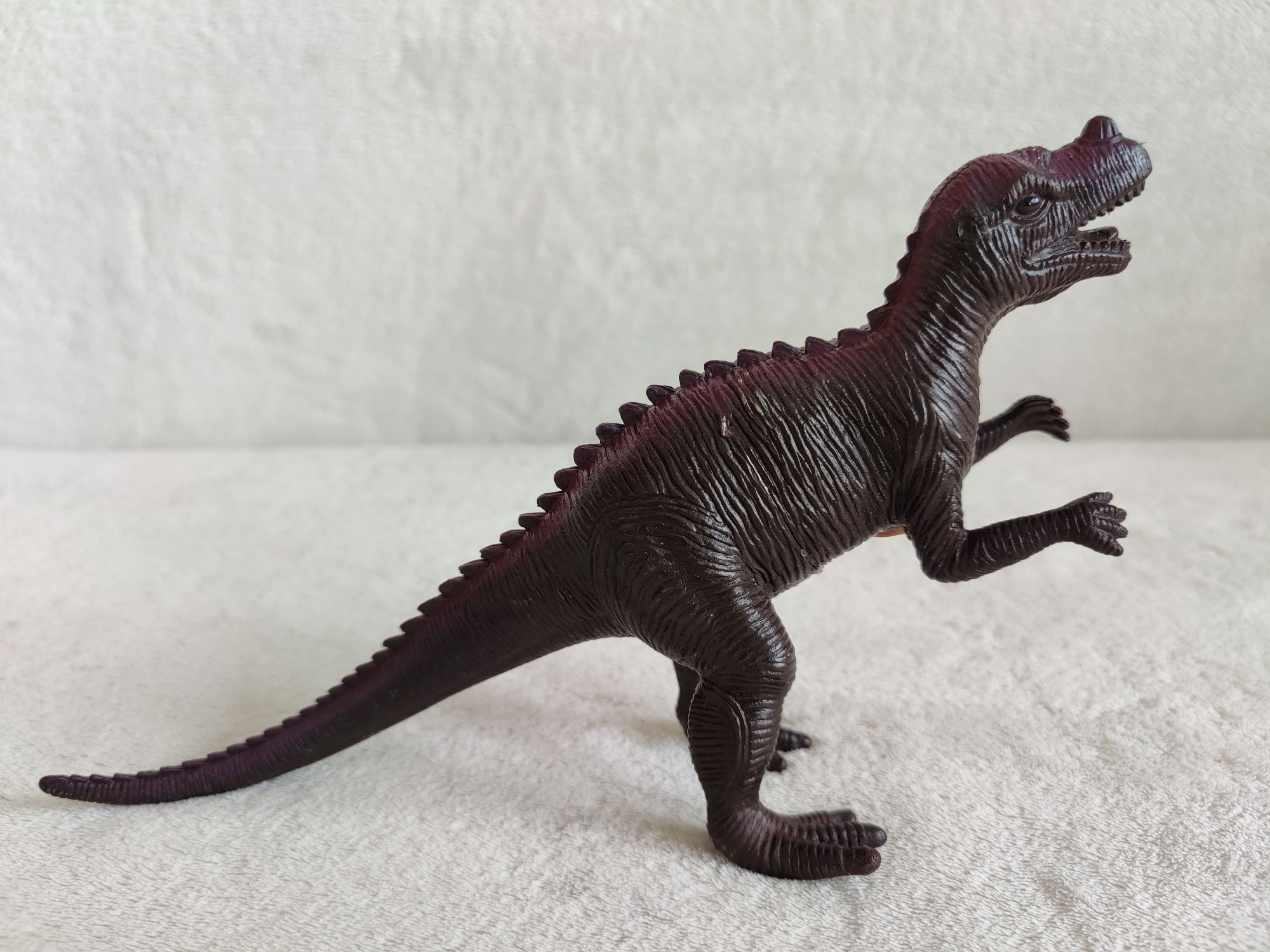 Duża figurka ok 16cm dinozaura Allozaur interaktywnego - odgłos ryk