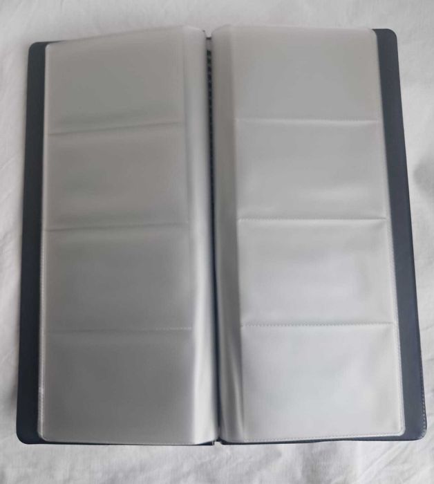 Pasta / Organizador para Cartões / Calendários