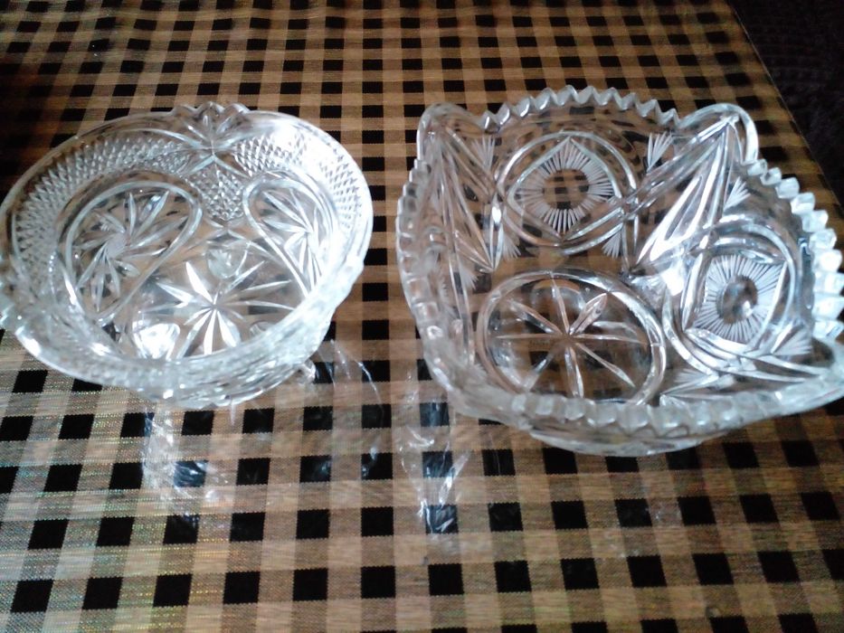 салатниця хрустальна