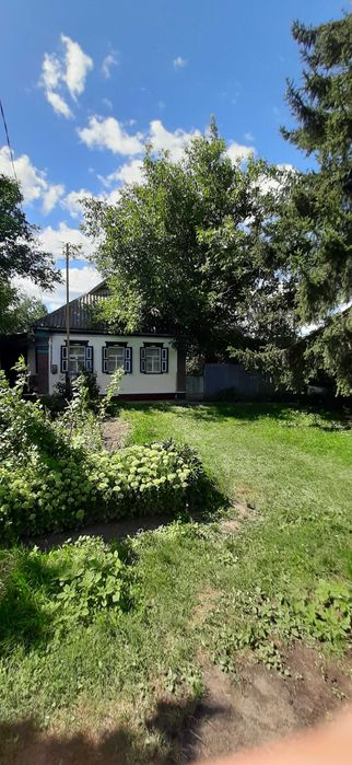 Будинок гарне розташування с.Красна Лука