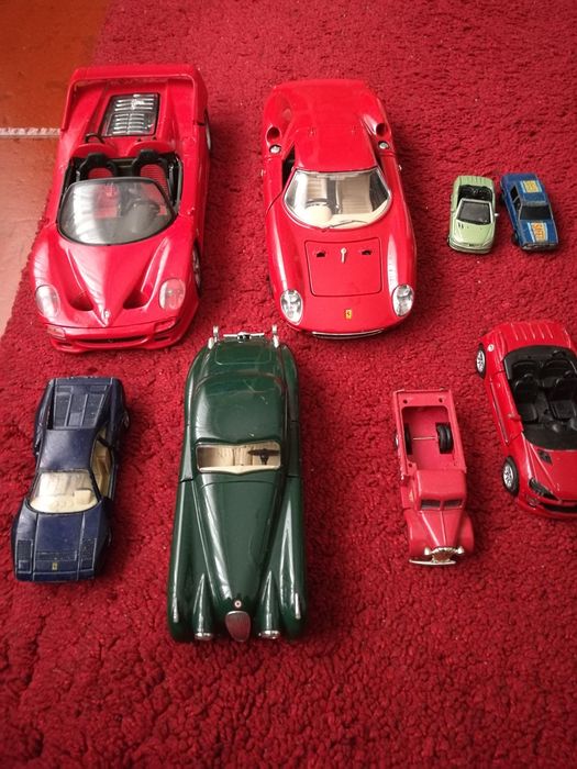 Conjunto de carros miniatura