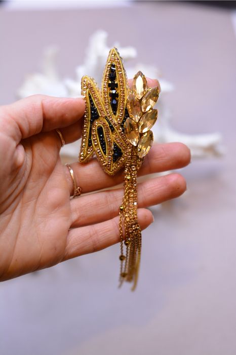 Брошка “Тризуб” у подарунковій коробці