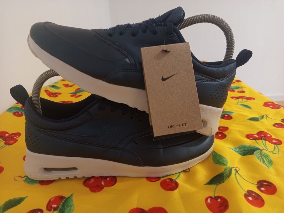 Nike air max Thea SE Blue
