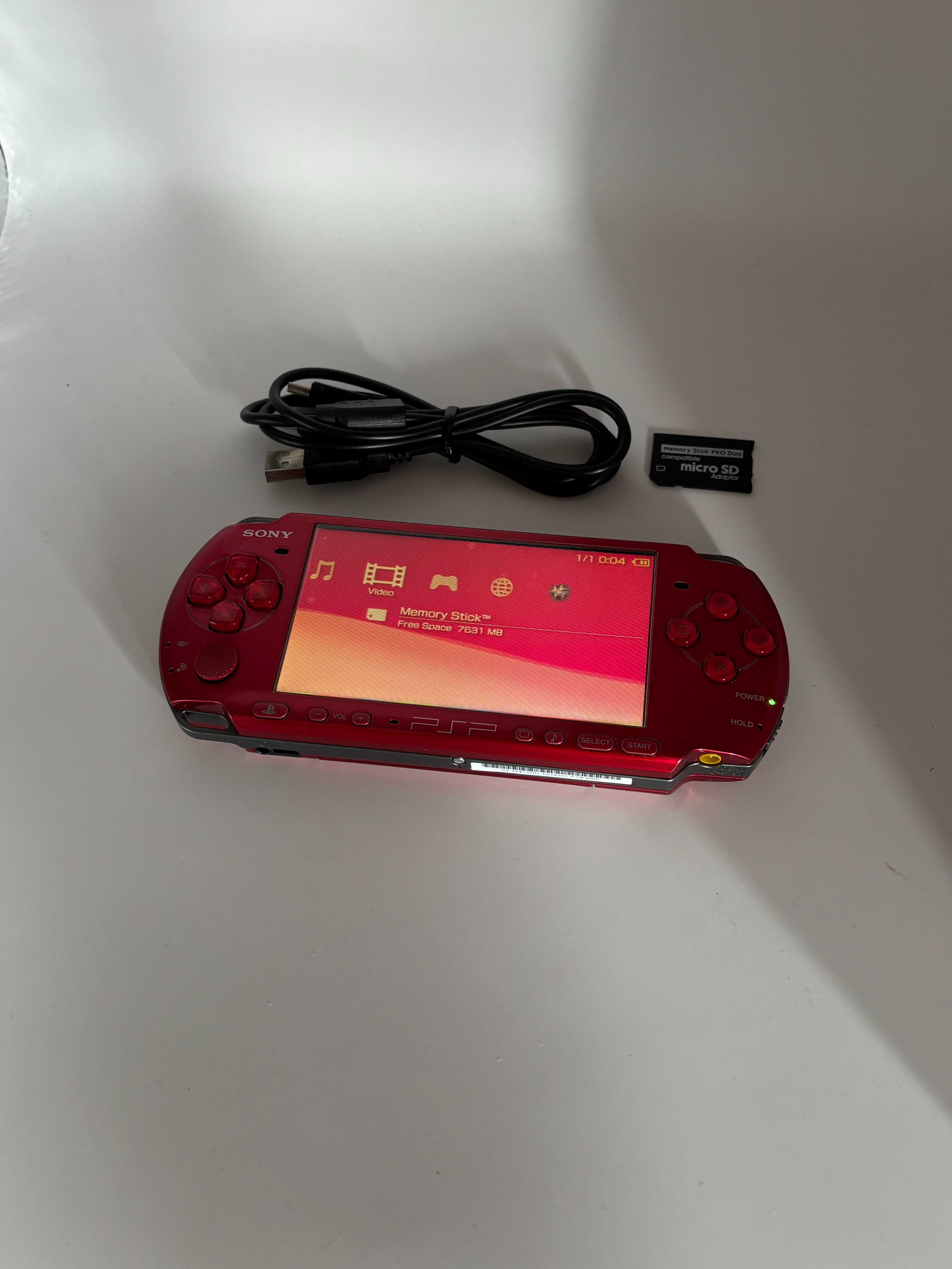 czerwona konsola PSP 3000 slim pudełko + adapter + kabel stan IDEALNY