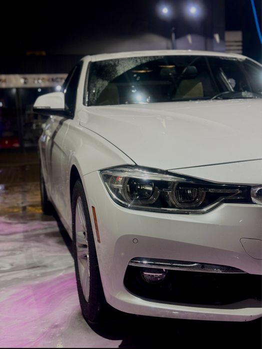 Bmw f30 2016 року