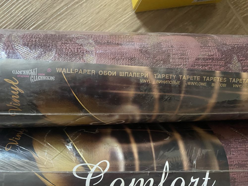 Шпалери миючі вінілові на пареровій основі “Comfort”