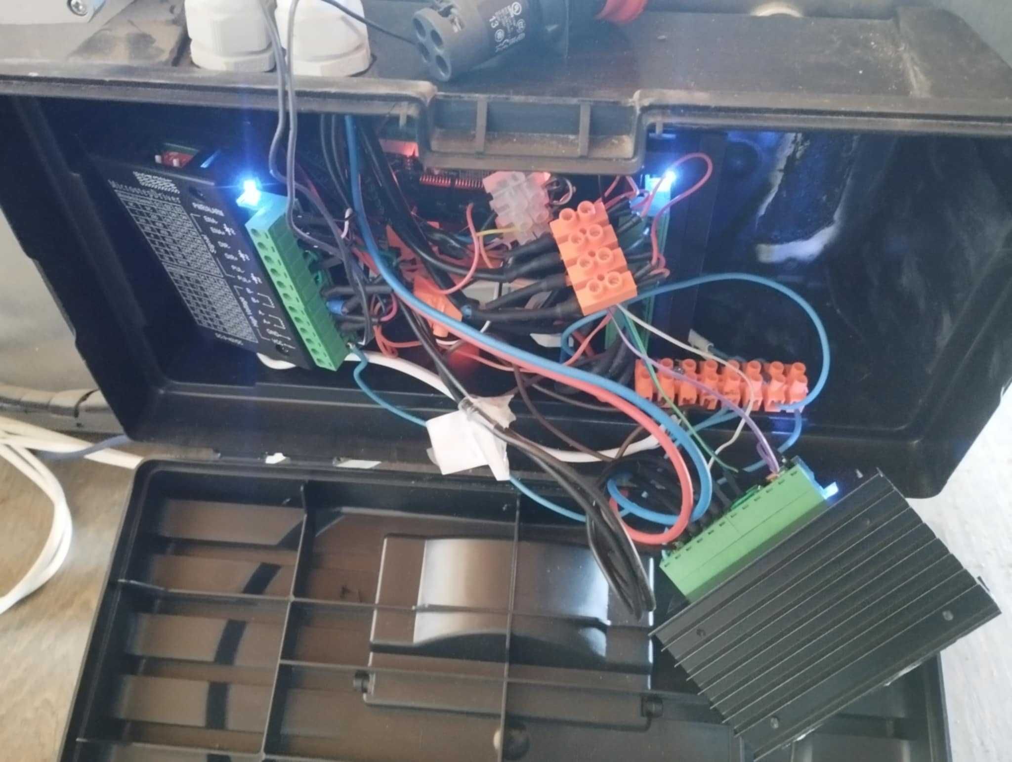 Ploter frezujacy CNC frezarka mach 3