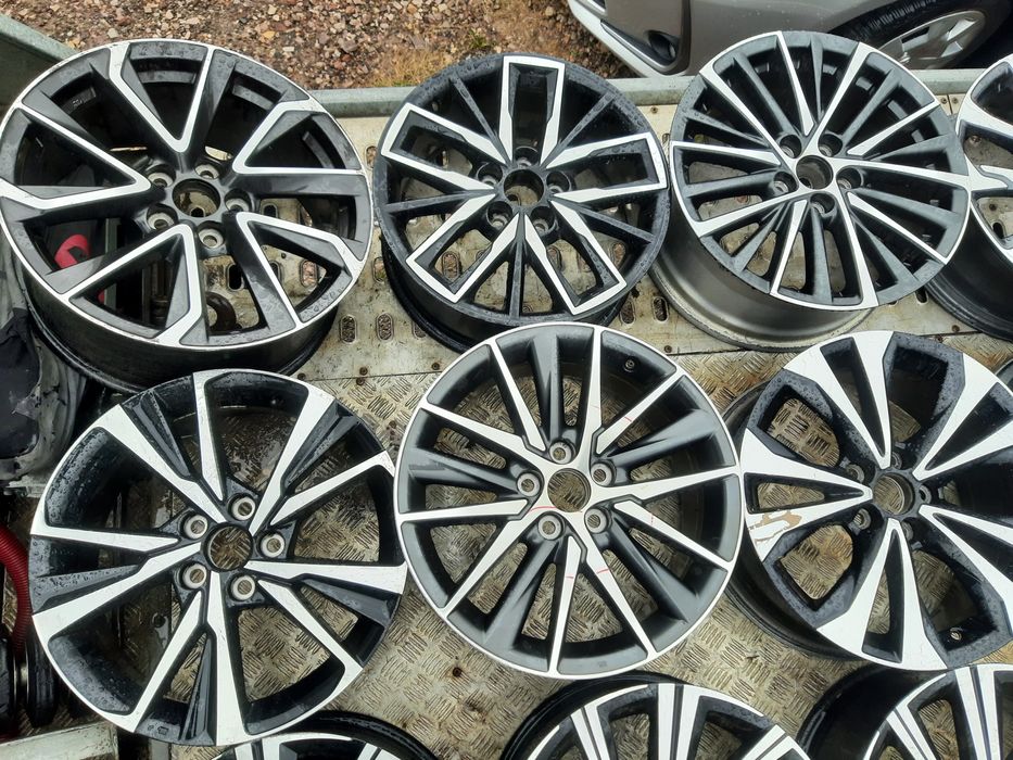 Felga felgi aluminiowe Toyota Lexus  5x100 4x100 5x114.3