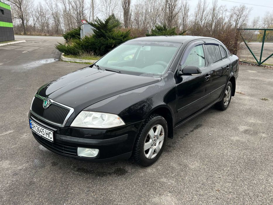 СРОЧНО Продам гарний автомобіль Skoda Octavia А5