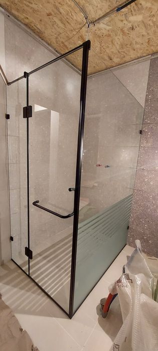 Душевая кабина 1200*900 роздвижная система закалённое стекло