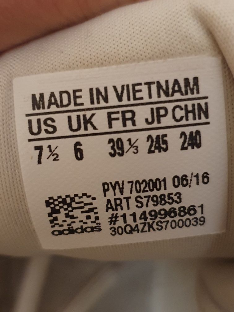 Кроссовки Adidas p. 38,5 стелька 24 см