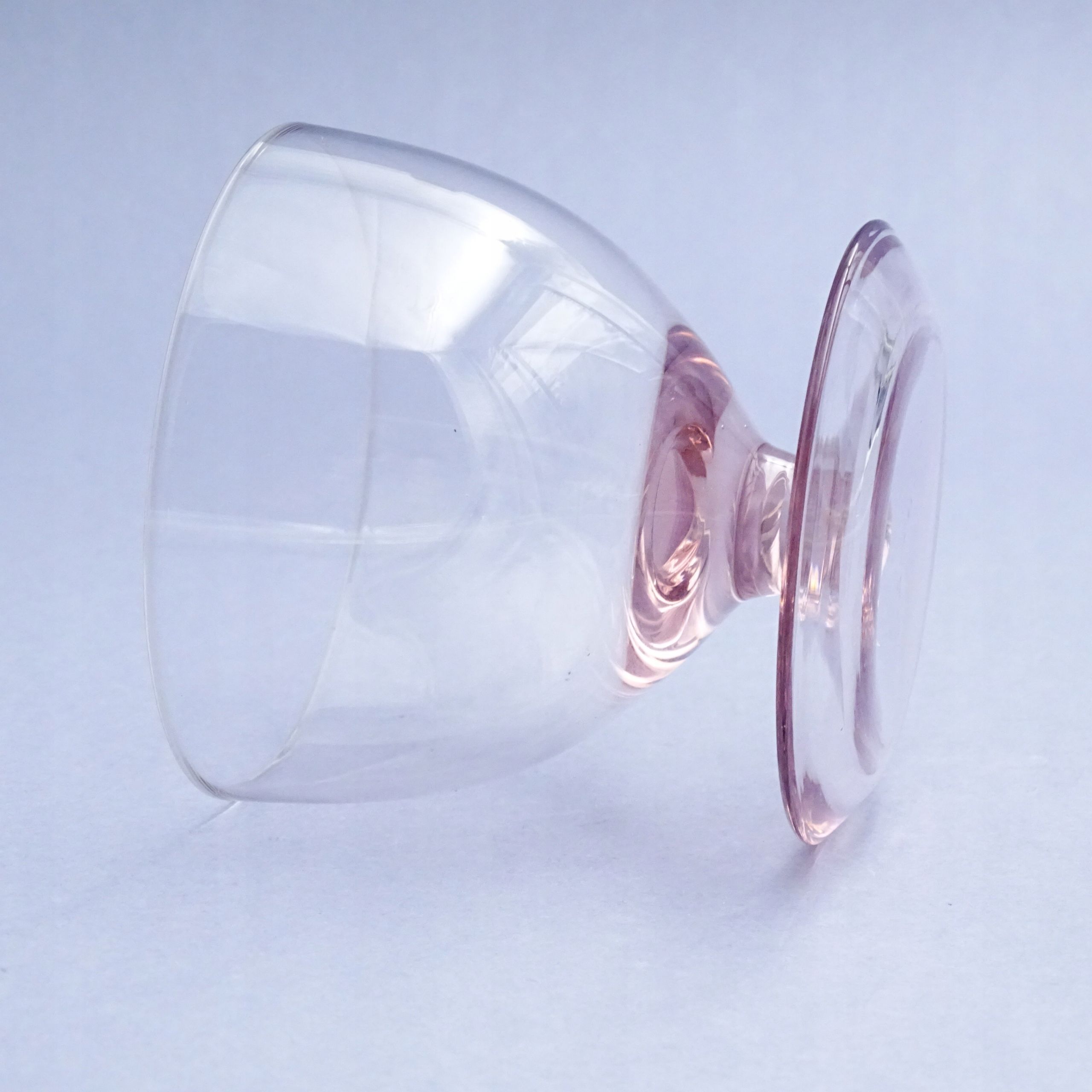 lata 60-te piękny szklany pucharek na cytrusy