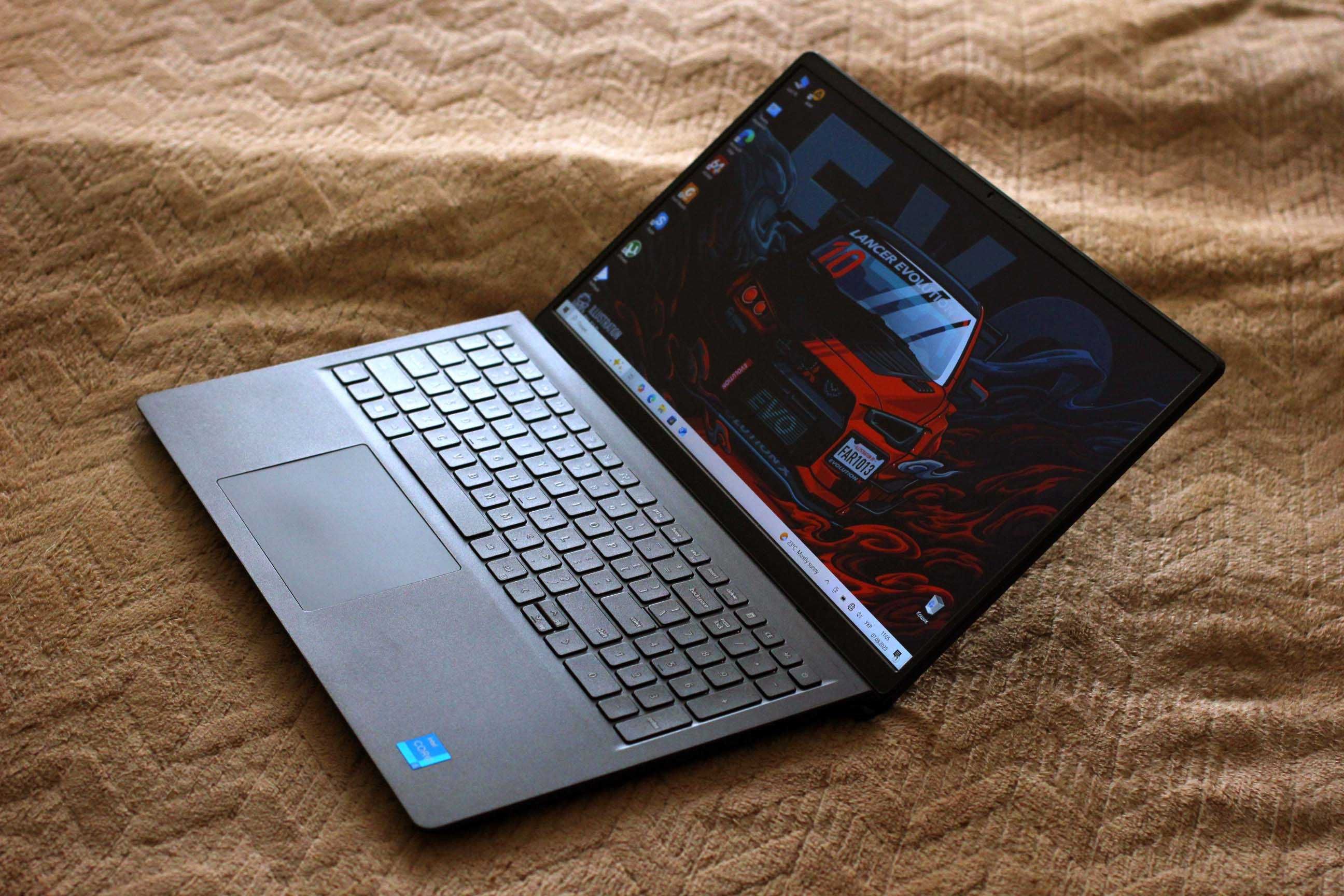 DELL 3520/2022г/Core i5-1155G7 8х/Видео2GB/16GB/SSD256/АКБ5ч/15 СЕНСОР
