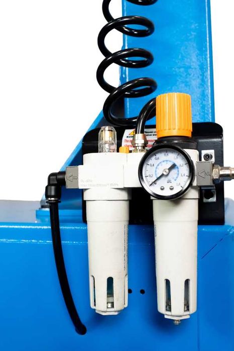 Zestaw Wulkanizacja Montażownica KM-22P Wyważarka KW-300AD Kupczyk