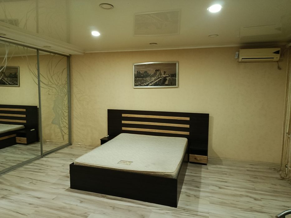 Сдаю 1 ком Металлургов