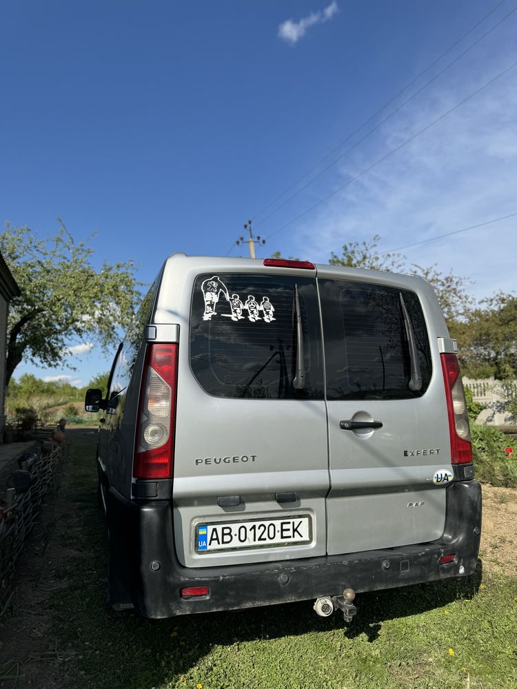 Peugeot Expert 2008