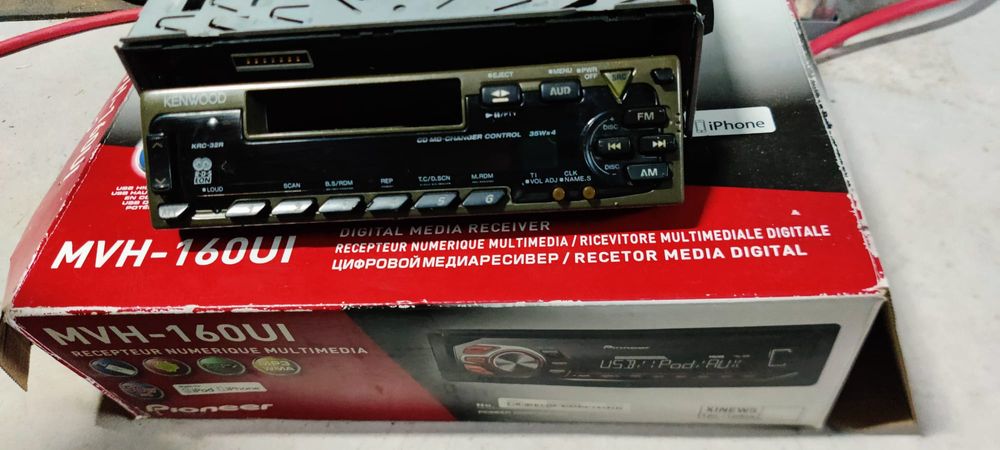 Radio pioneer MVH-160UI autoradio