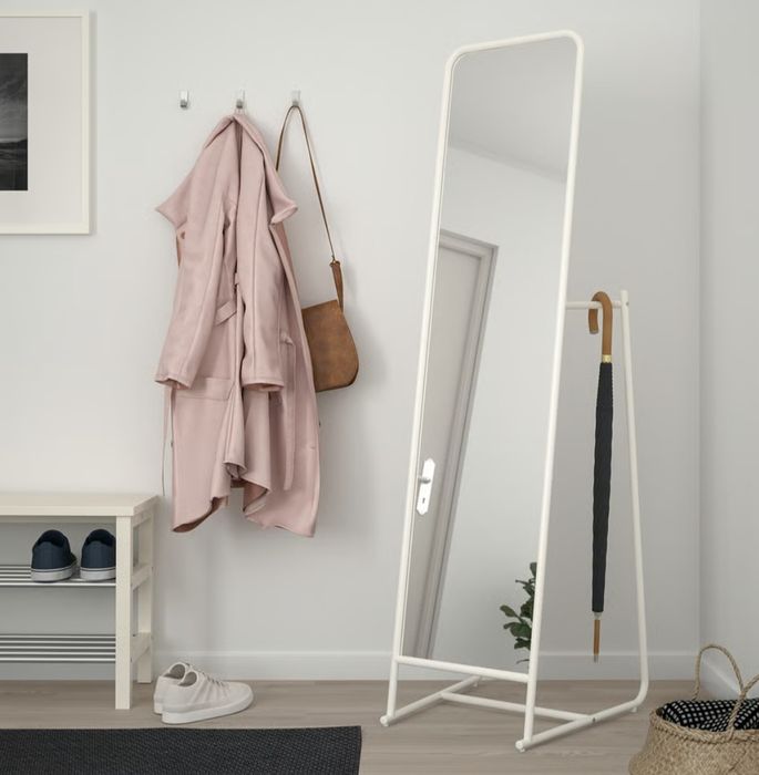 Espelho de Pé Branco