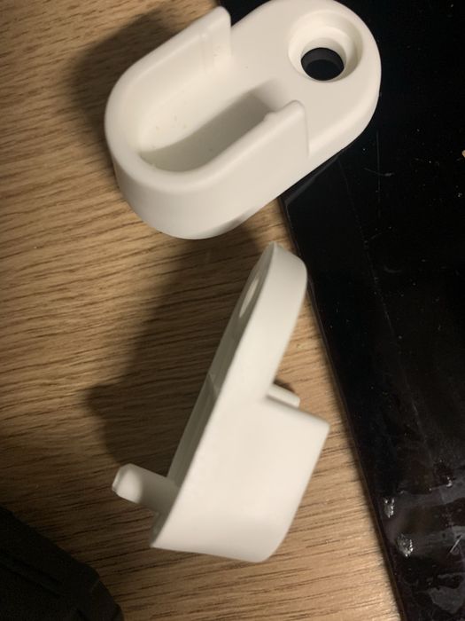 Uchwyty do drążka do szafy ikea