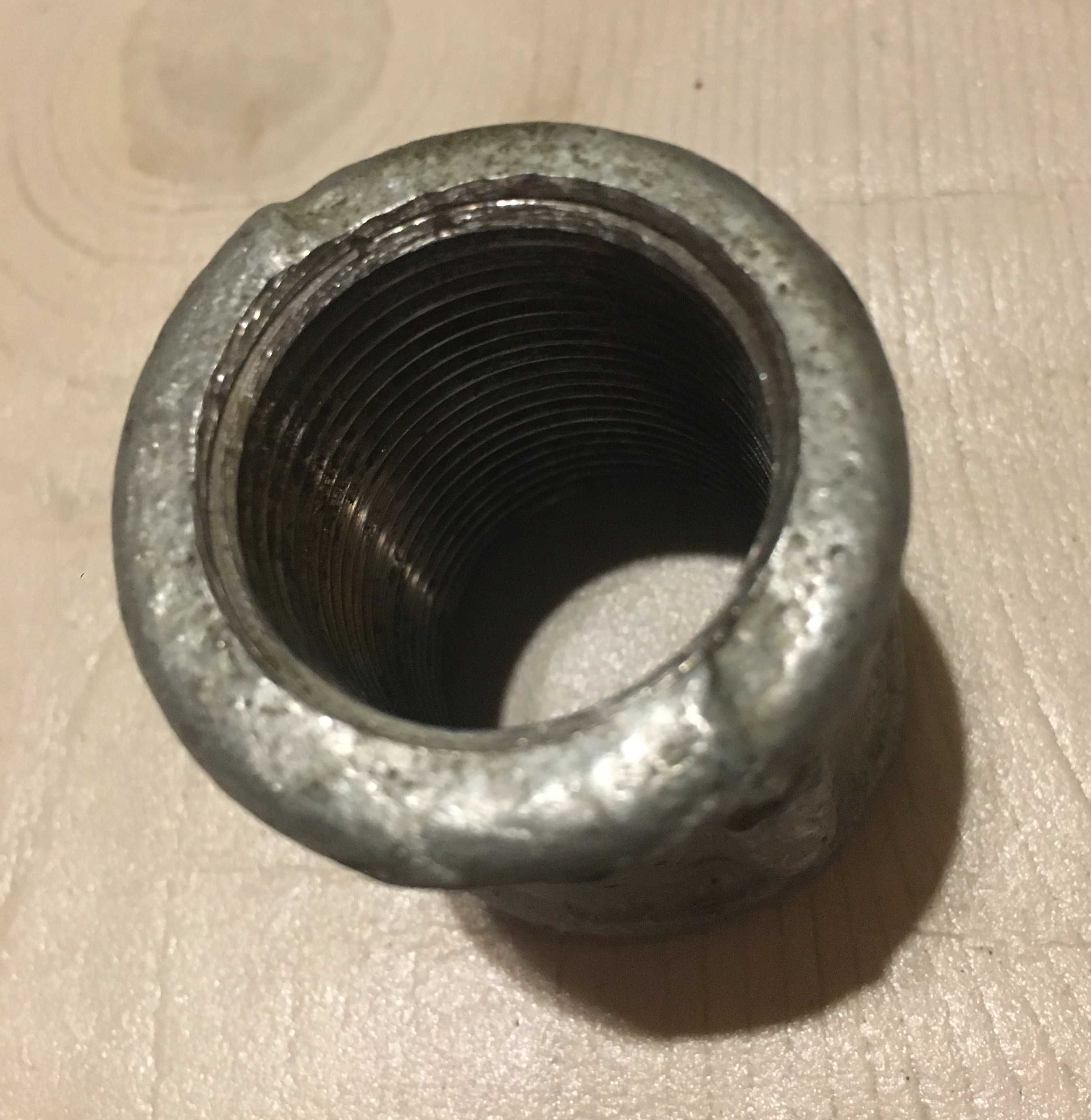 Mufka ocynk 3/4" 20 szt. z PRL