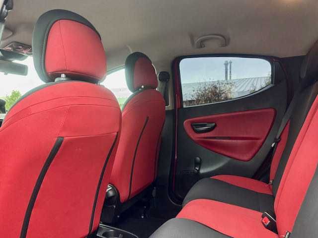 LANCIA YPSILON 1.2 Black&Red 70Cv | Bluetooth | USB | Mãos Livres