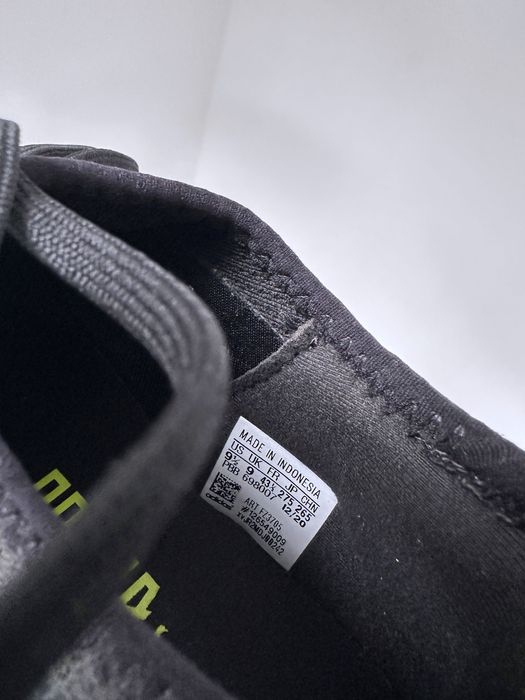 Мощные крутые бутсы с чулком дитячі бутси  Adidas Predator Freak