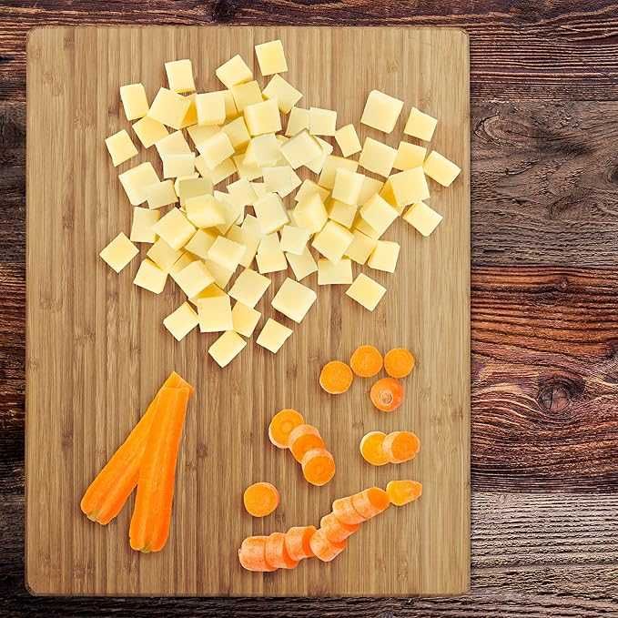 Relaxdays Deska do krojenia bambusowa 5,5x45x35cm