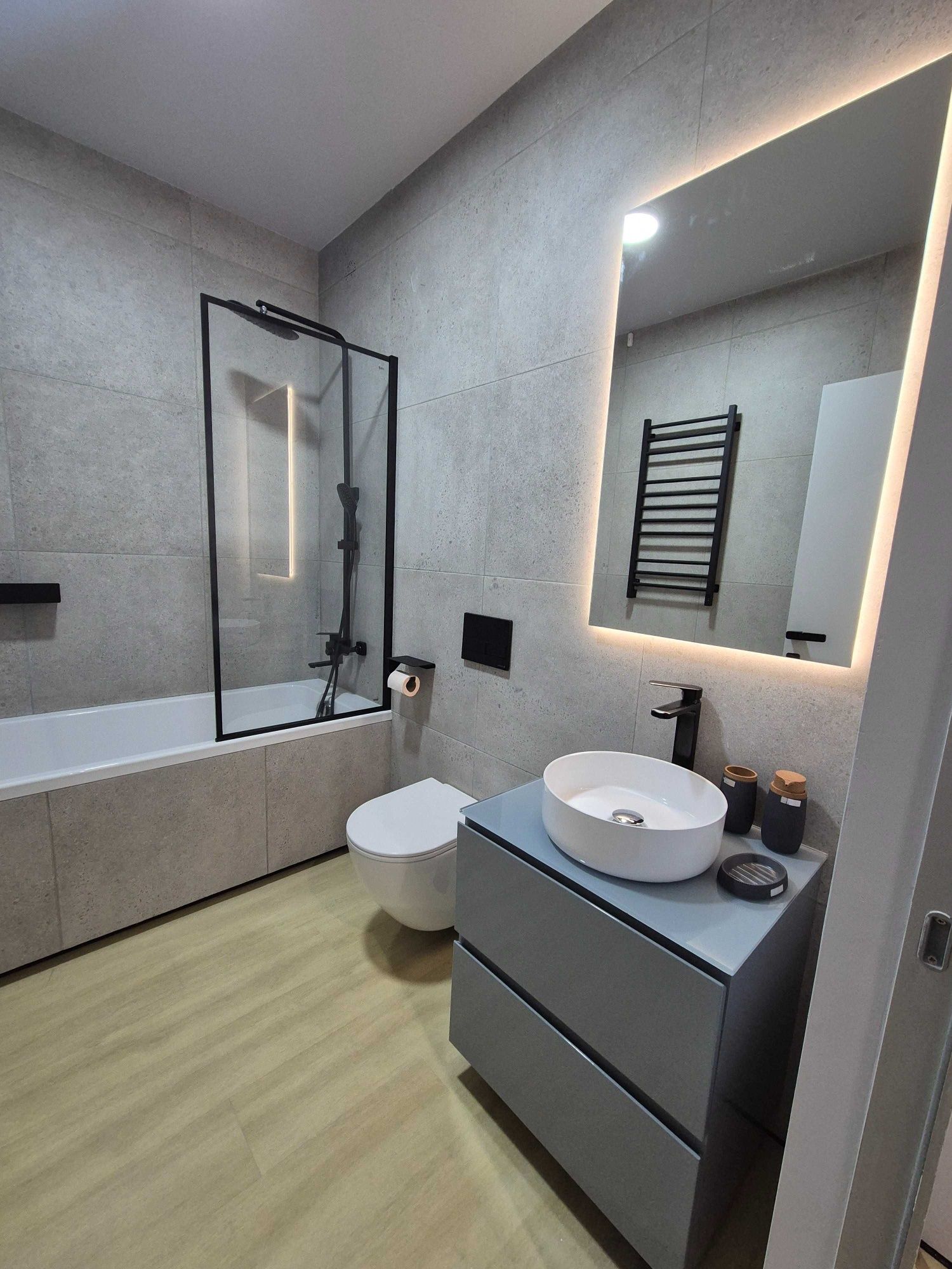 Простора та сучасна 1,5-кімнатна квартира в ЖК Family Plaza 48м2