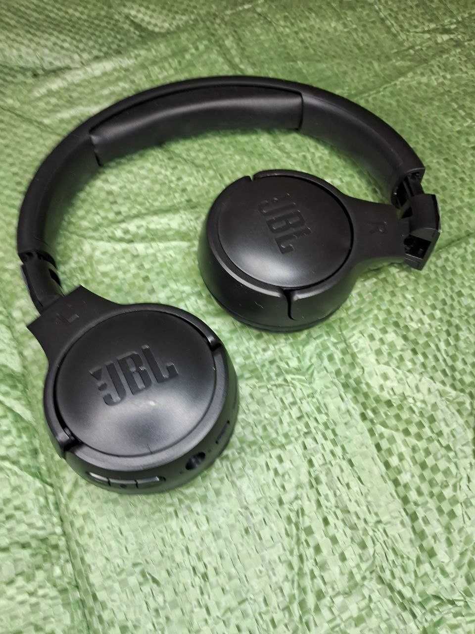 Беспровідні навушники JBL Tune 510 BT