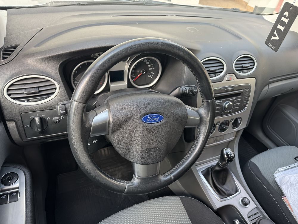 FORD FOCUS 2011 рік