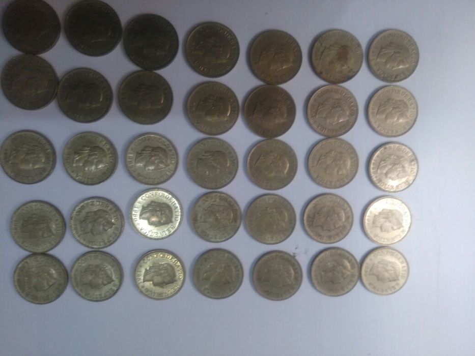Moedas de 5 centavos da Suíça