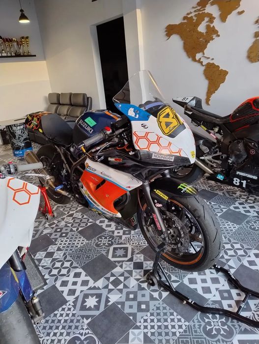 Suzuki SV Suzuki SV 650 2024 Droga/tor Faktura VAT 23%
