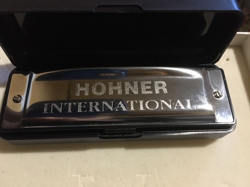 Губная гармошка Hohner Star Silver Star