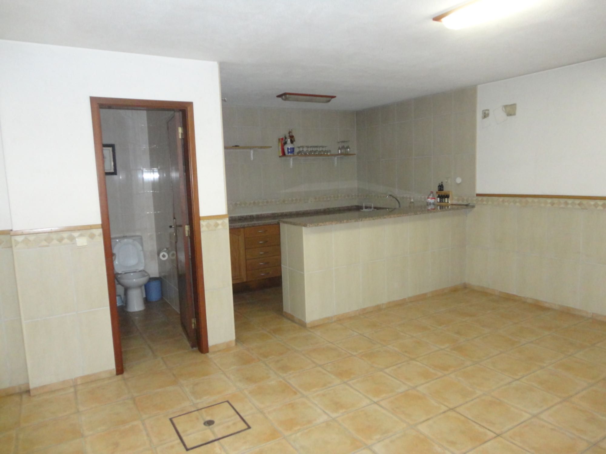 Garagem Oiã com 50 m2