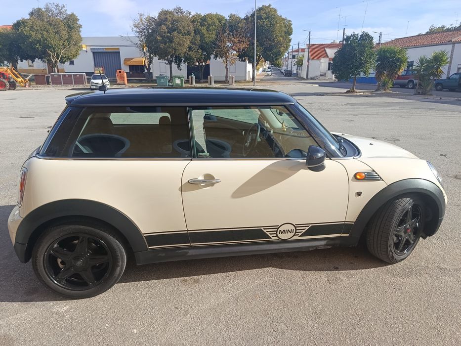 Mini Cooper d , impecável