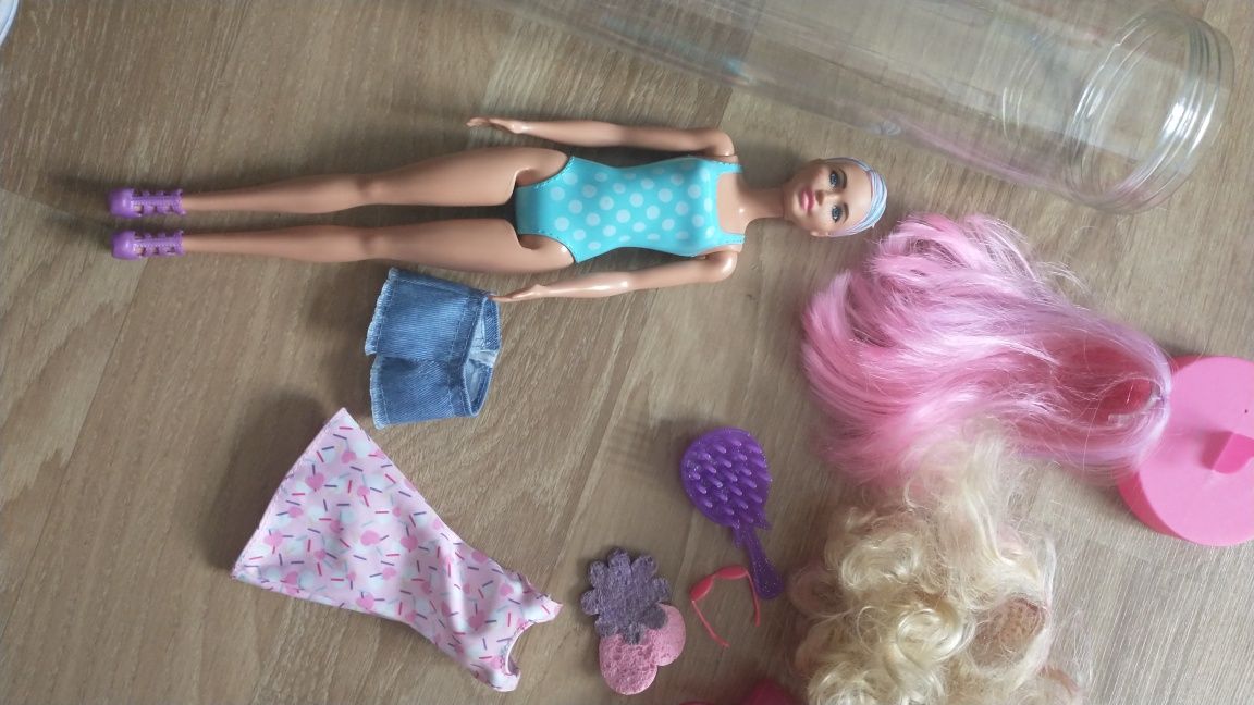 Barbie Reveal z akcesoriami, dwie peruki