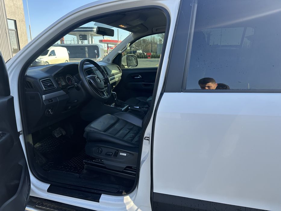 ПРОДАМ Volkswagen Amarok 2.0 дизель.  2017 року. Автомат!